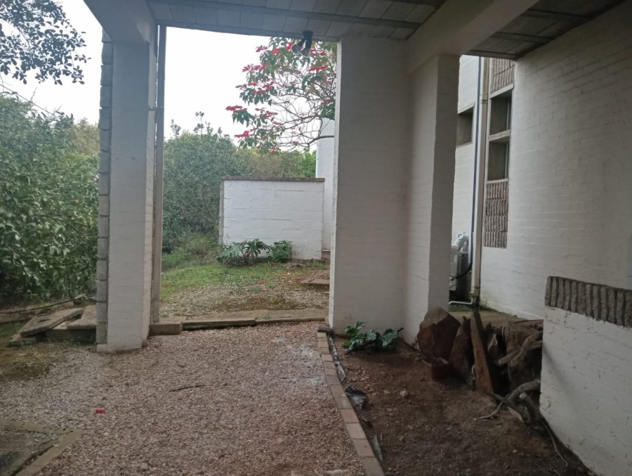 3 Bedroom Property for Sale in Wavecrest Eastern Cape